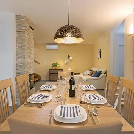 Vakantiehuis Two-bedroom In *